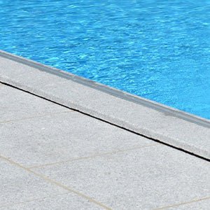 Poolsten Bergama Granit Rak Grå 600x300 - Stenbolaget