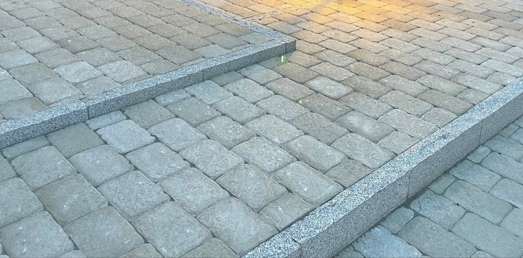 Skarp Struktur Grå 210x140x40 - Stenbolaget