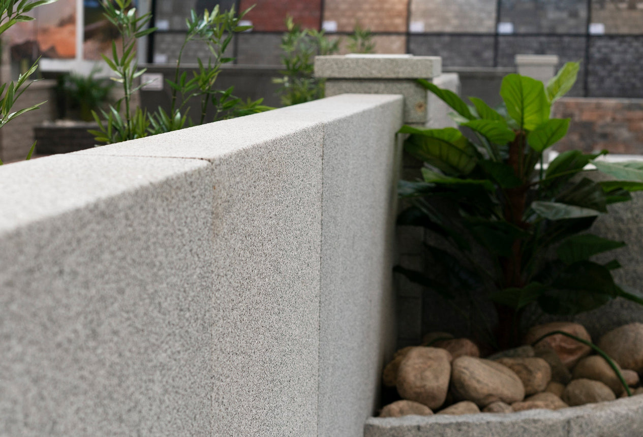 Blockstensmur Bergama Granit Modern Grå 1000x600