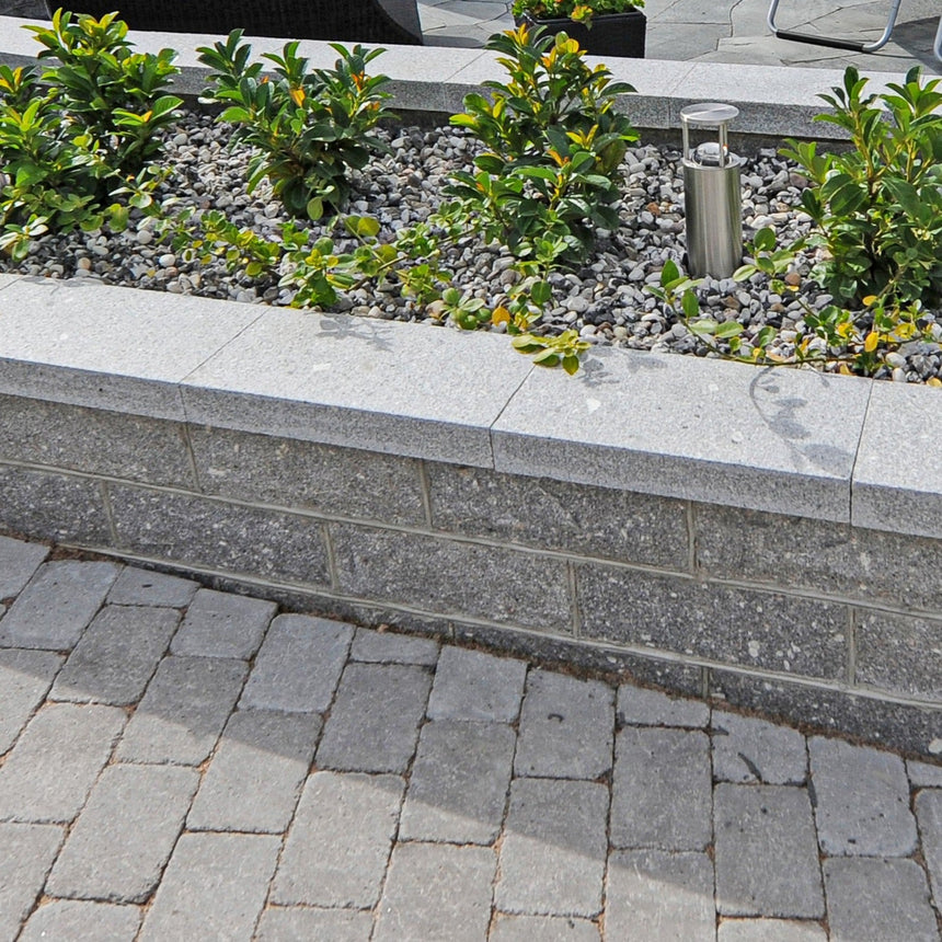 Avtäckning Bergama Granit Modern Grå 500x260x70 - Stenbolaget