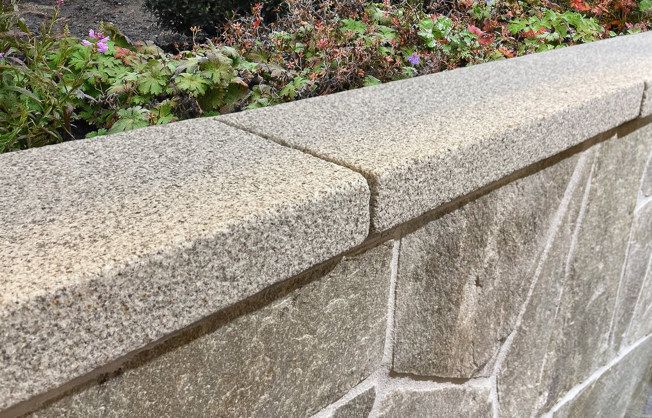 Avtäckning Bergama Granit Modern Grå 500x260x70 - Stenbolaget