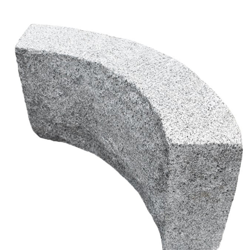 Granitkantsten RV1 Grå Radie 0,75 500-1100x300x150 | Stenbolaget.