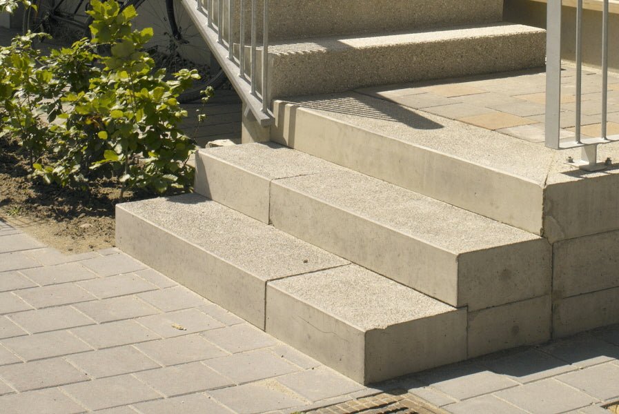 Blocksteg Grå 2000x300x150 - Stenbolaget