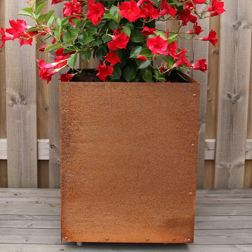Corten Kruka m Botten 450x450x550 - Stenbolaget
