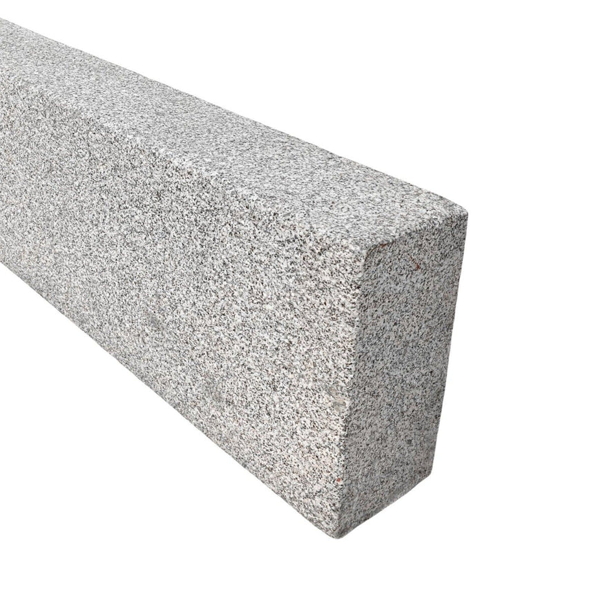 Granitkantsten Bergama GV2 Grå Rak Modern 700 - 1100 - Stenbolaget