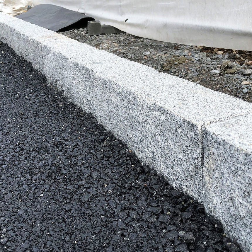 Granitkantsten Bergama RV4 Rak Grå 700 - 1100 - Stenbolaget