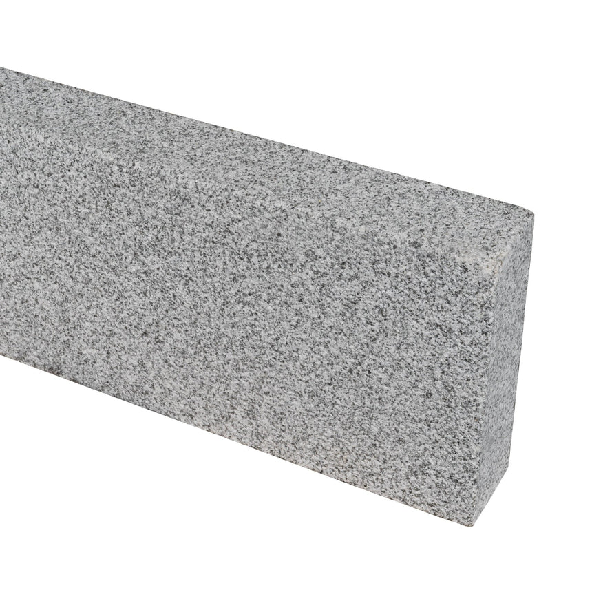 Granitkantsten Bergama RV6 Grå Rak Modern 700 - 1100 - Stenbolaget