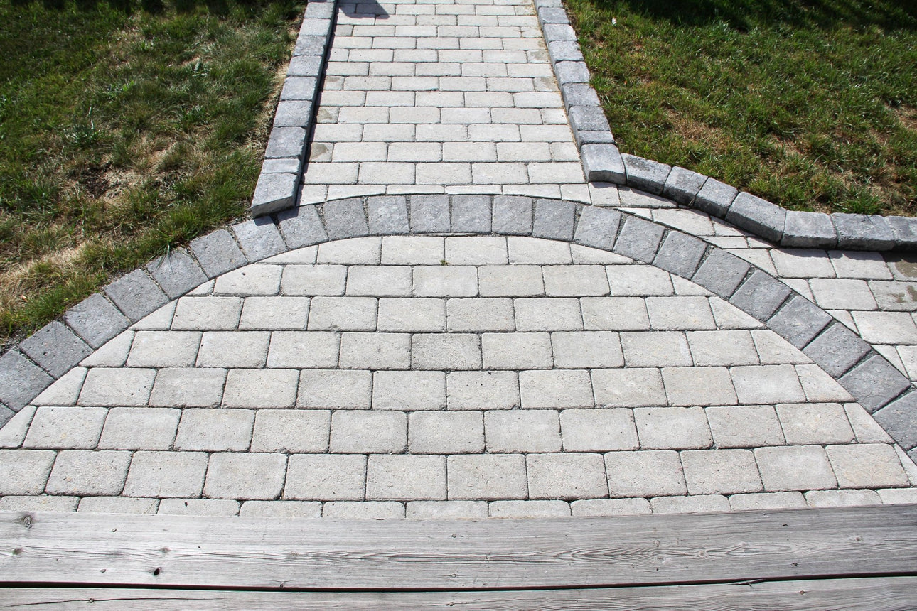 Marksten Visby Struktur Grafit 50mm - Stenbolaget