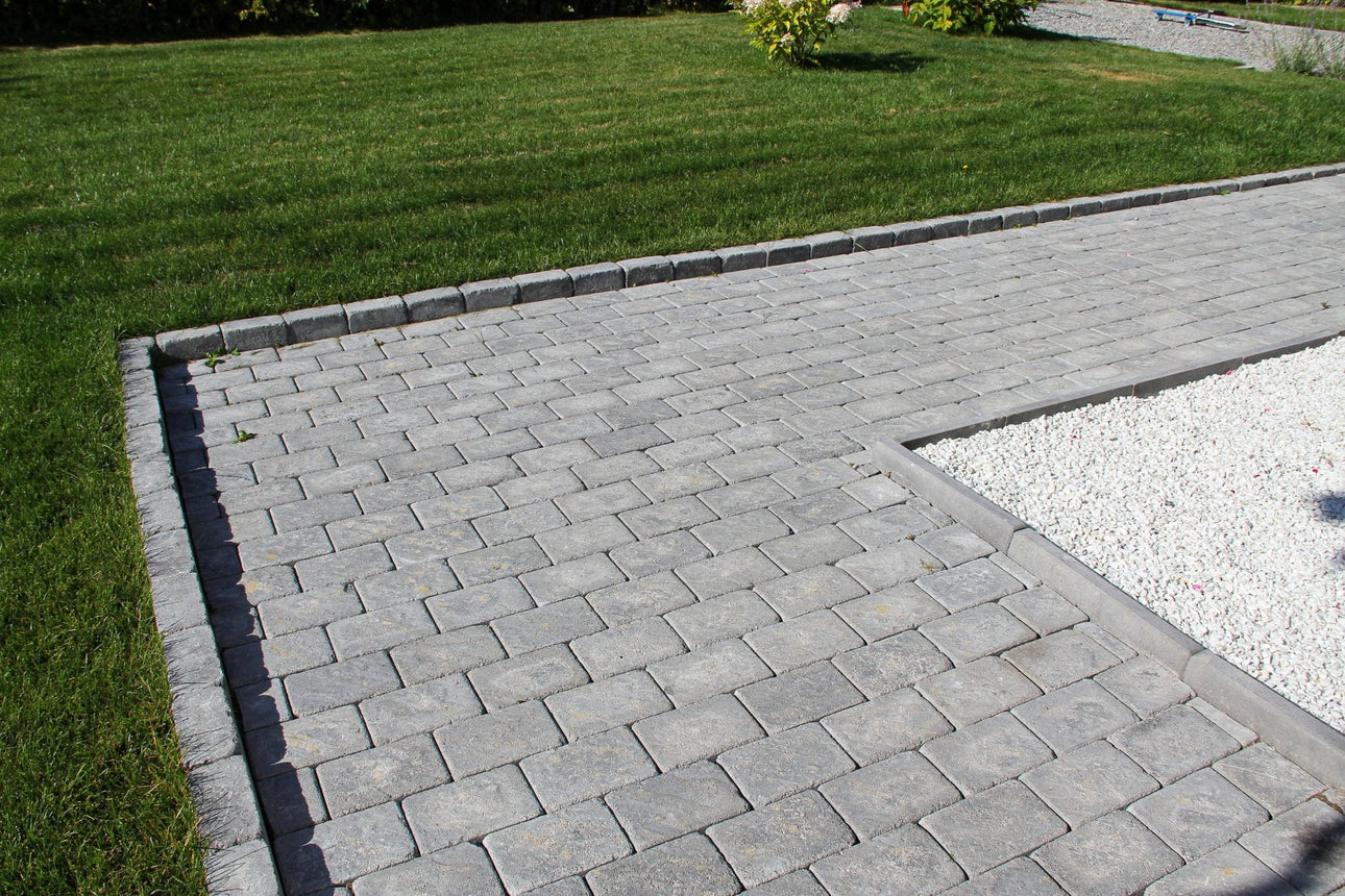 Marksten Visby Struktur Grafit 50mm - Stenbolaget