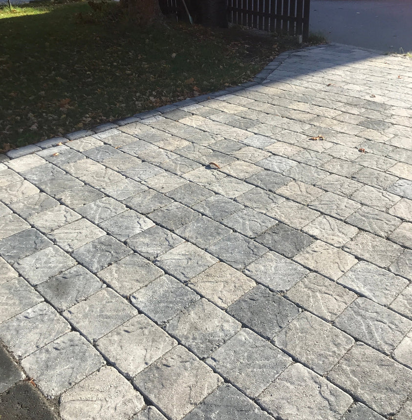 Marksten Visby Struktur Kvadrat Gråmix 50mm - Stenbolaget