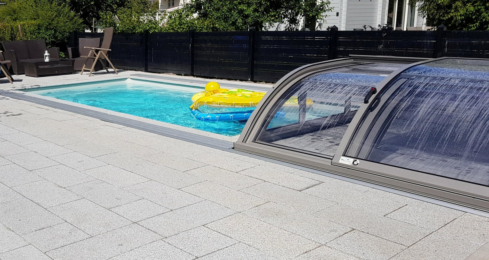 Poolsten Bergama Granit Hörn Grå 500/500x300x30 - Stenbolaget