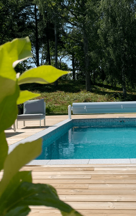Poolsten Bergama Granit Rak Grå 600x300x30 - Stenbolaget