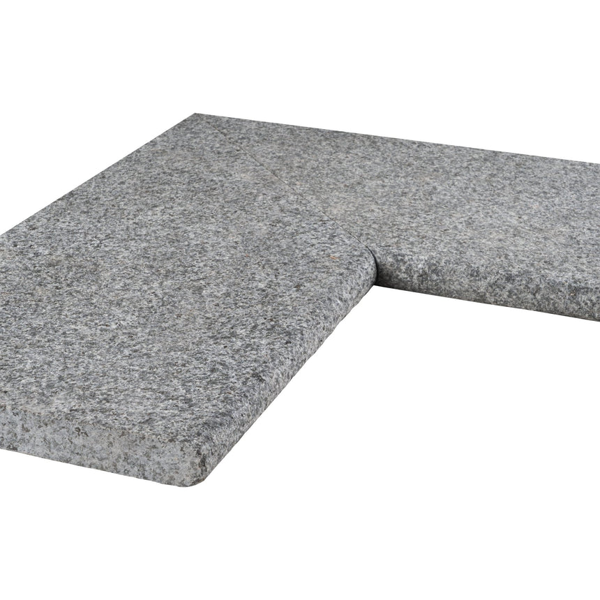 Poolsten Granit Hörn Grafitgrå 500/500x200x30 - Stenbolaget
