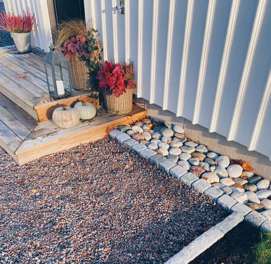 Smågatsten Bergama Granit Grå Tumlad 8/10 - Stenbolaget