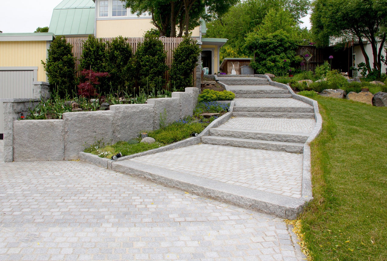 Stentrappa Bergama Granit Premium Grå 1700x350x150 - Stenbolaget