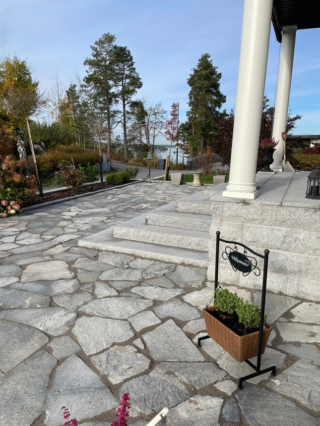 Stentrappa Bergama Granit Villa12 Grå 1000x320x120 - Stenbolaget