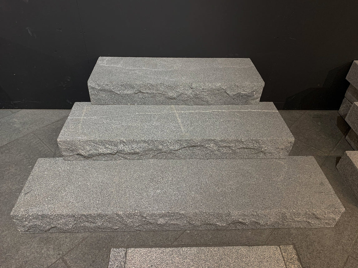 Stentrappa Granit Premium Grafitgrå 1500x350x150 - Stenbolaget